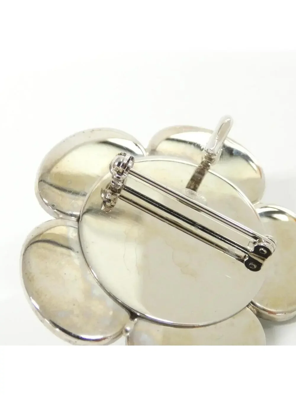 Chanel Brooch Metal White #327663C64B